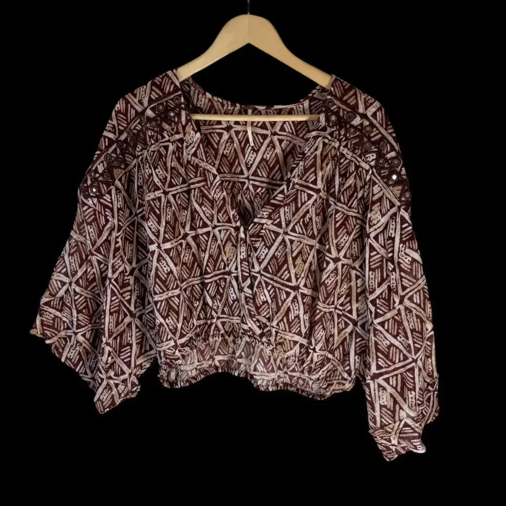 Free People Waverly‎ Women's Brown Batik Print Slouchy Crop Blouse Sz S
